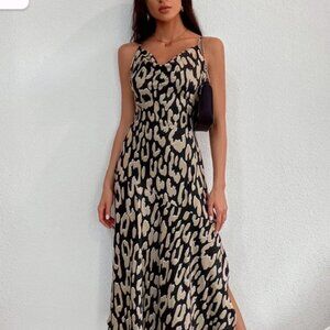 Animal Print casual dress with opening Size M